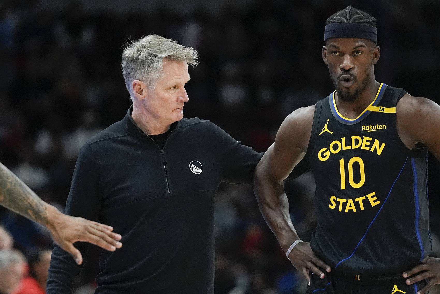 关于内马尔与50激战湖人分钟，重要助攻胜负难料！，巴特勒焦点对战引发球迷热议的信息