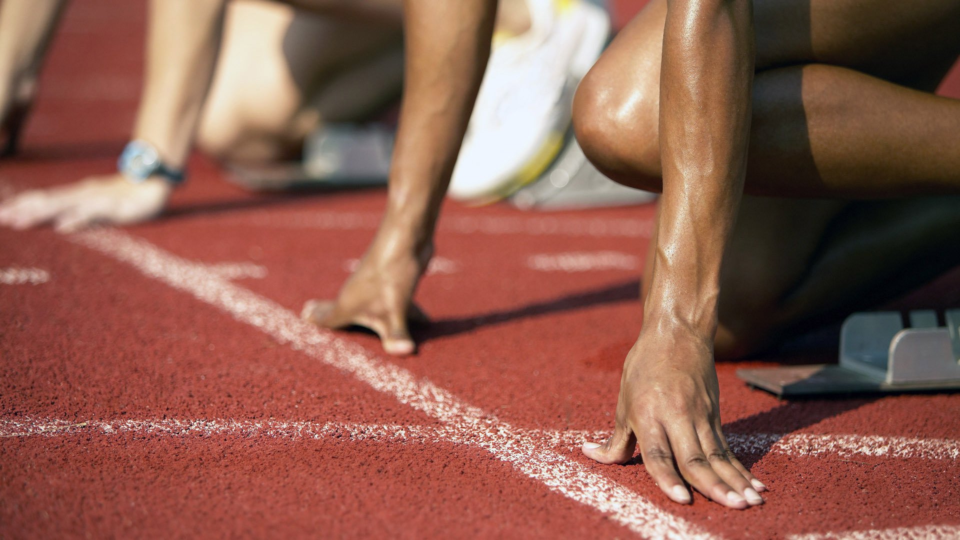 石宇奇手感滚烫，带领新疆男篮鏖战金州勇士，赛后一句话霸气侧漏的简单介绍