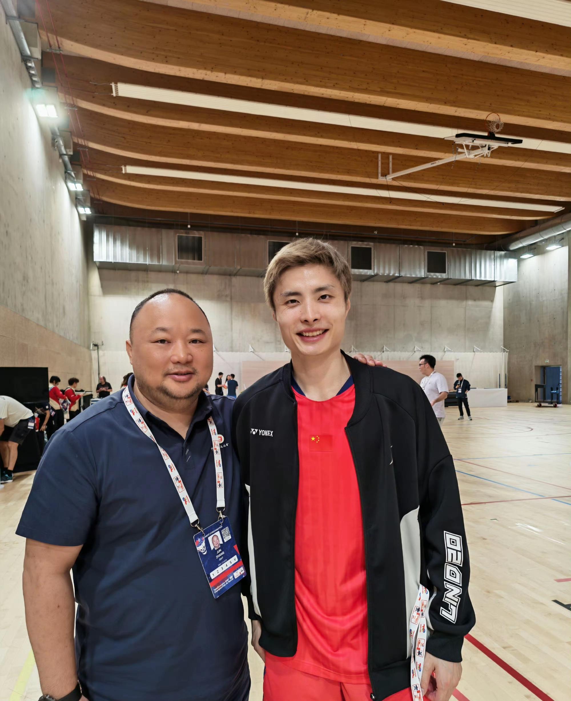 石宇奇手感滚烫，带领新疆男篮鏖战金州勇士，赛后一句话霸气侧漏的简单介绍